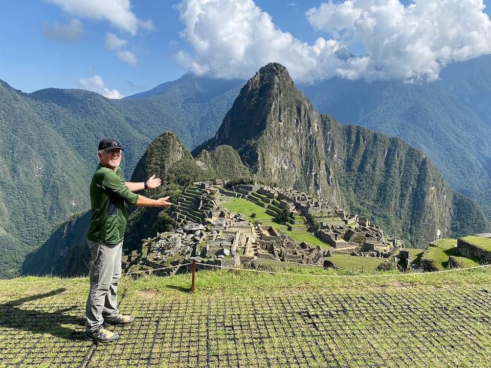 Souvenir photo of Tourist in MachuPicchu | Qoricancha Expeditions