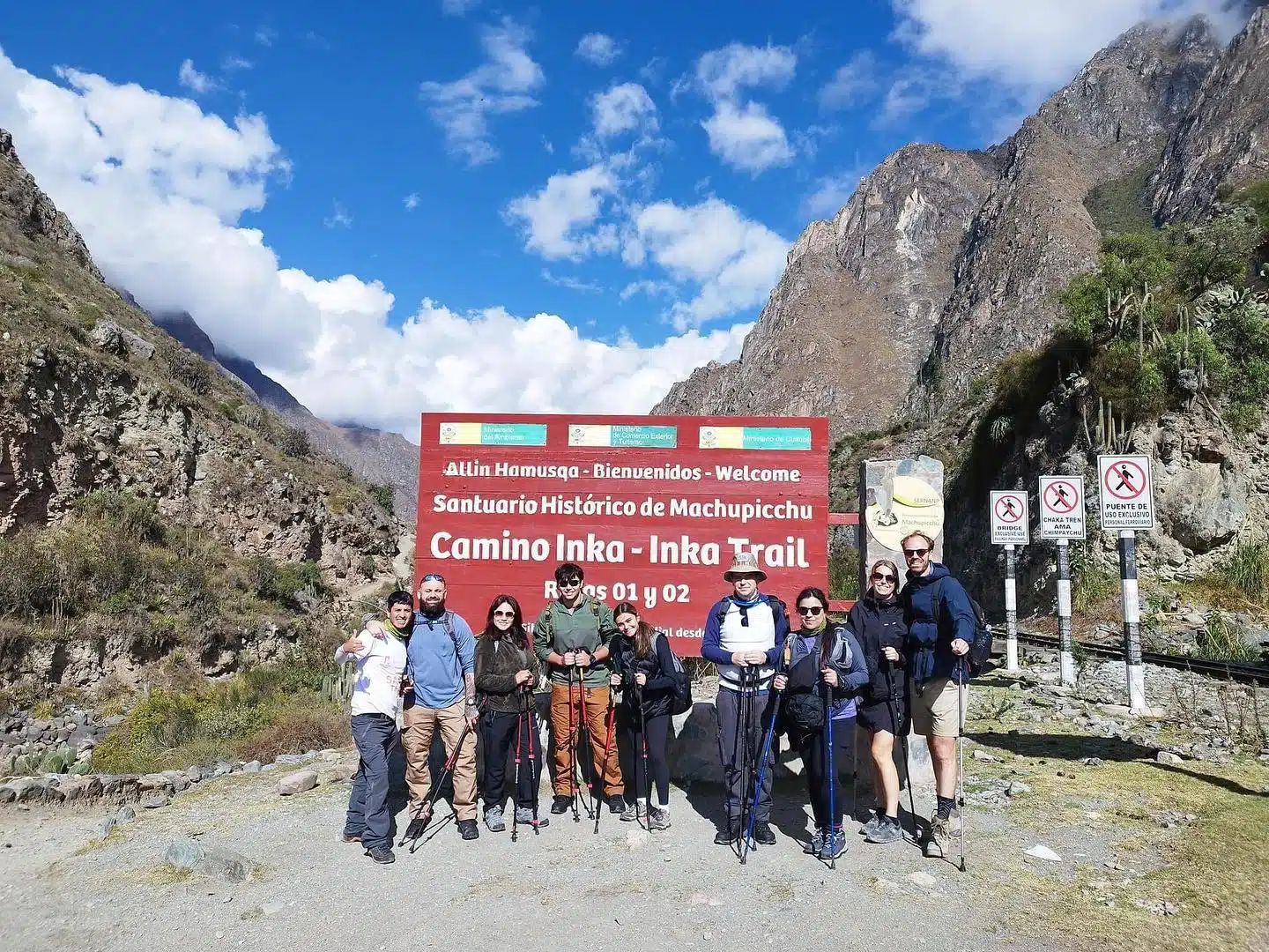 Tourists at the entrance to MachuPicchu | Qoricancha Expeditions