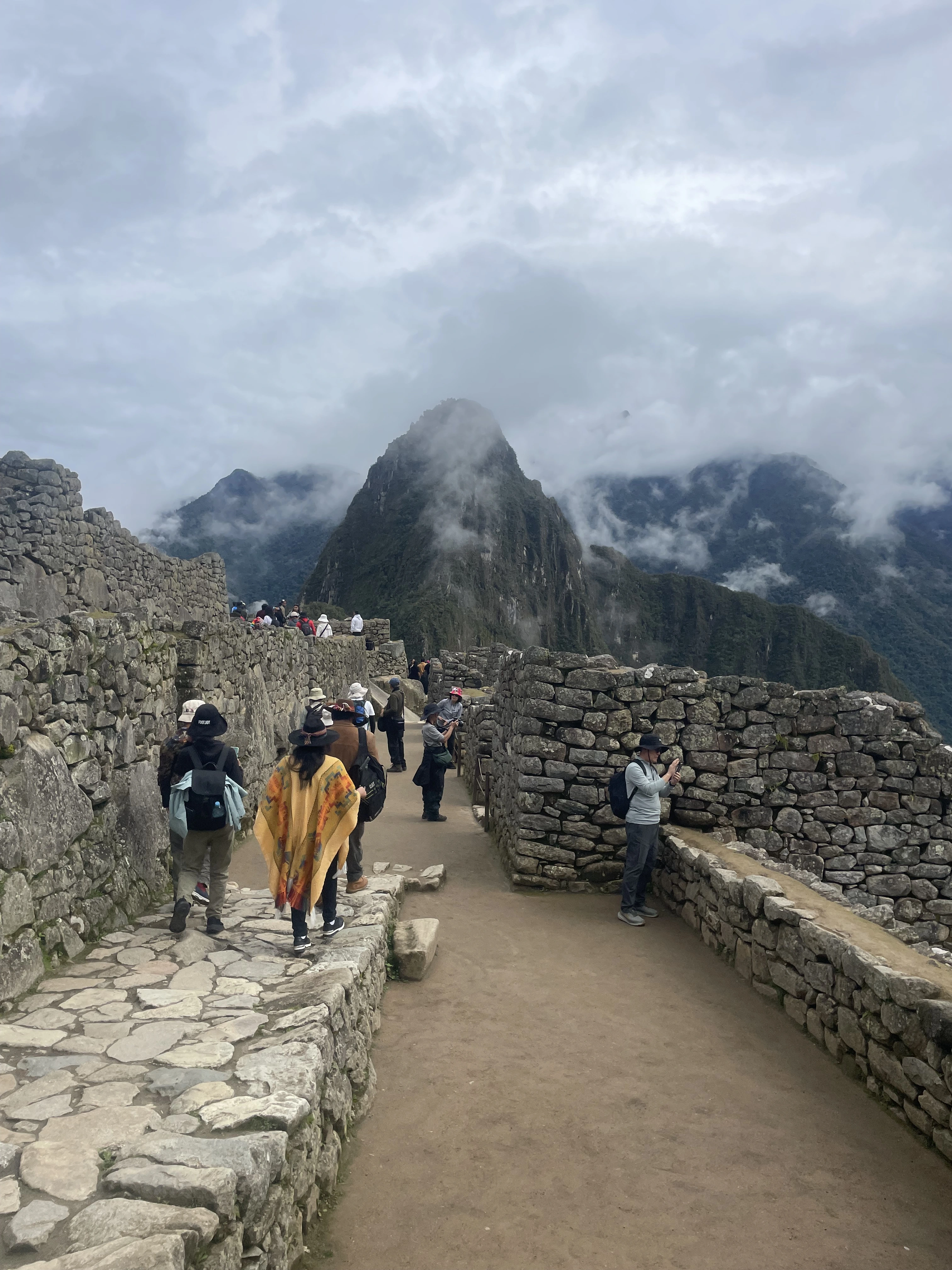 Machu-Picchu-Tour I Qoricancha Expeditions.