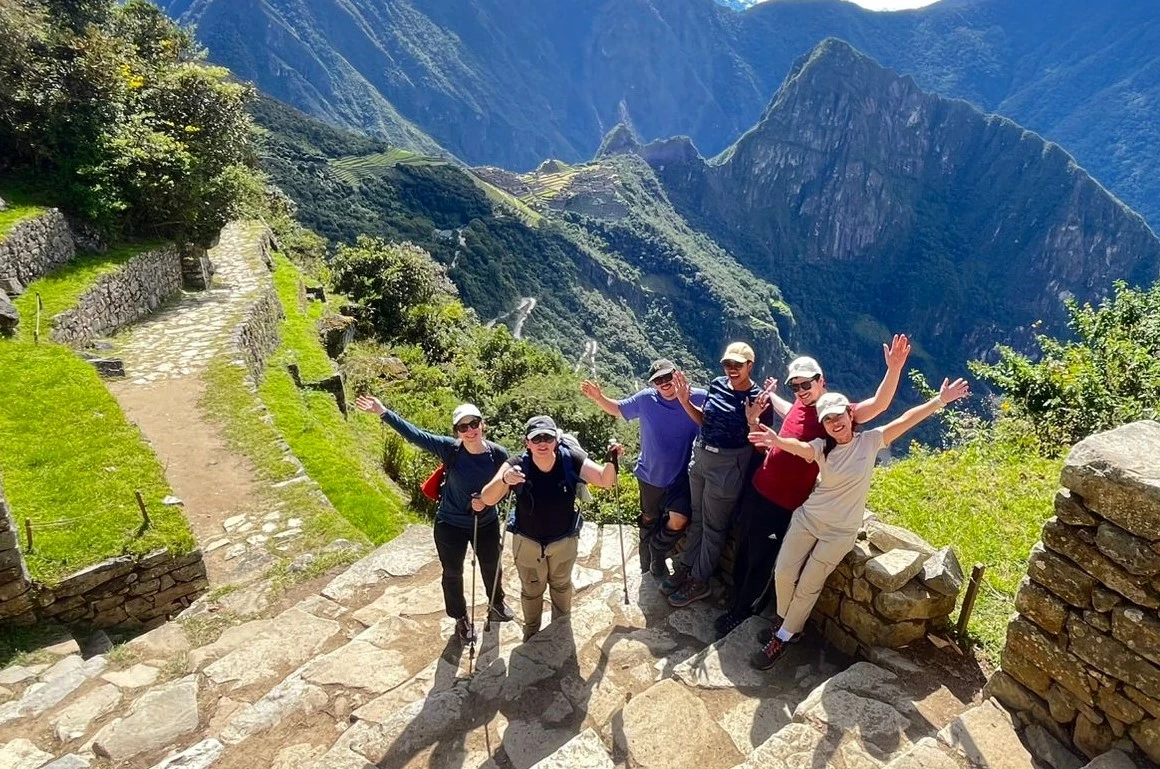  Foto de las montañas de Machu Picchu | Qoricancha Expeditions