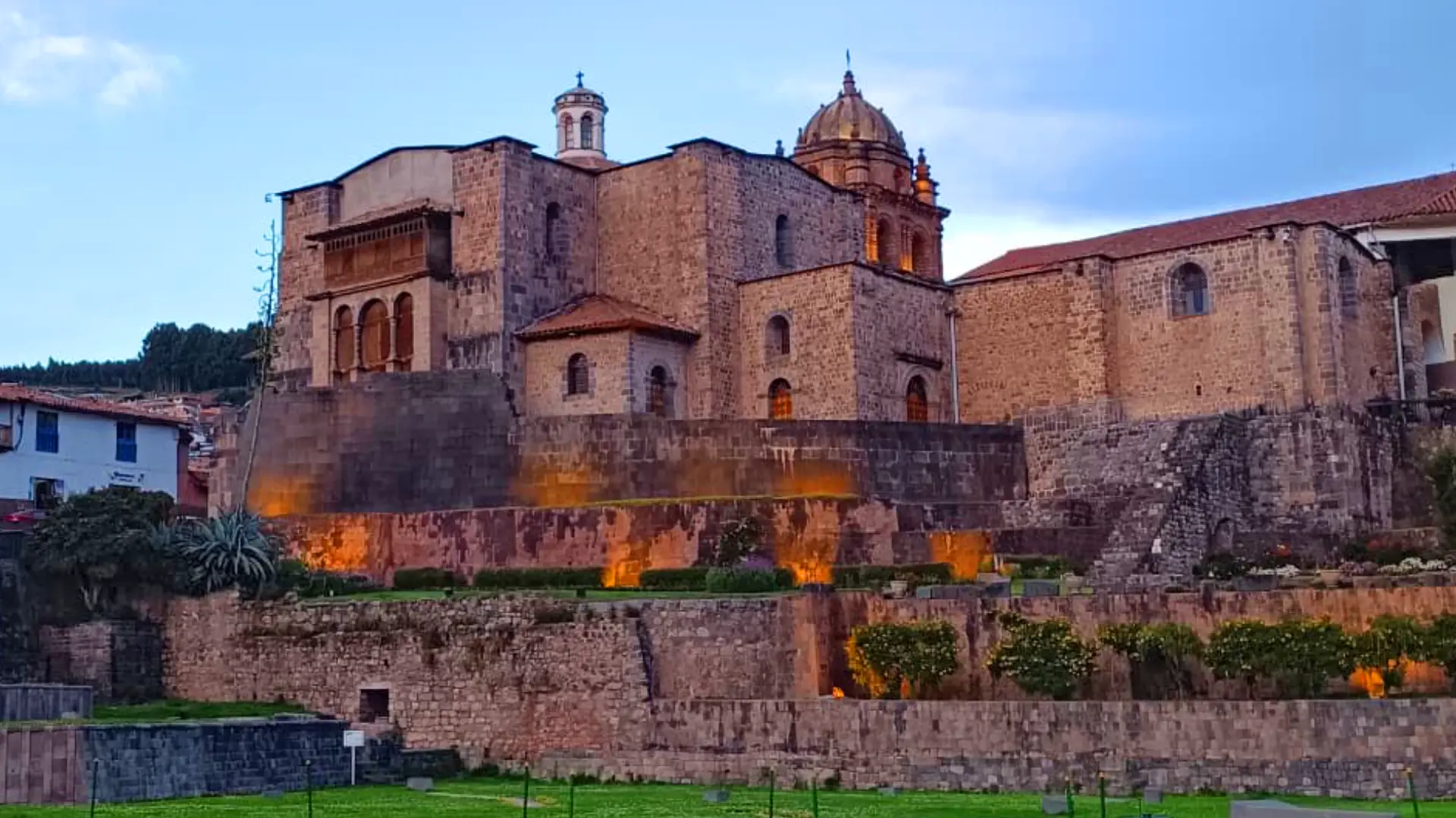 Templo de Qoricancha| Qoricancha Expeditions