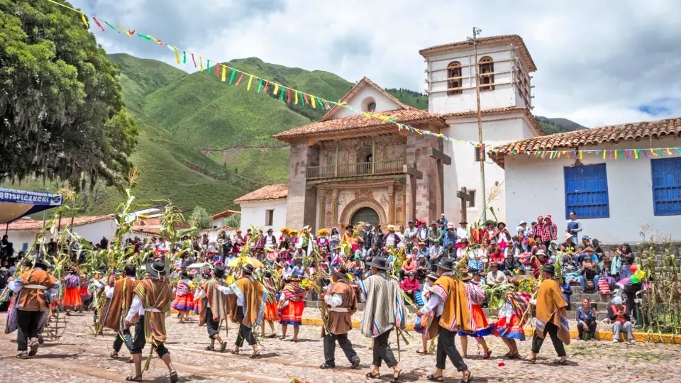 Celebración del carnaval cusqueño