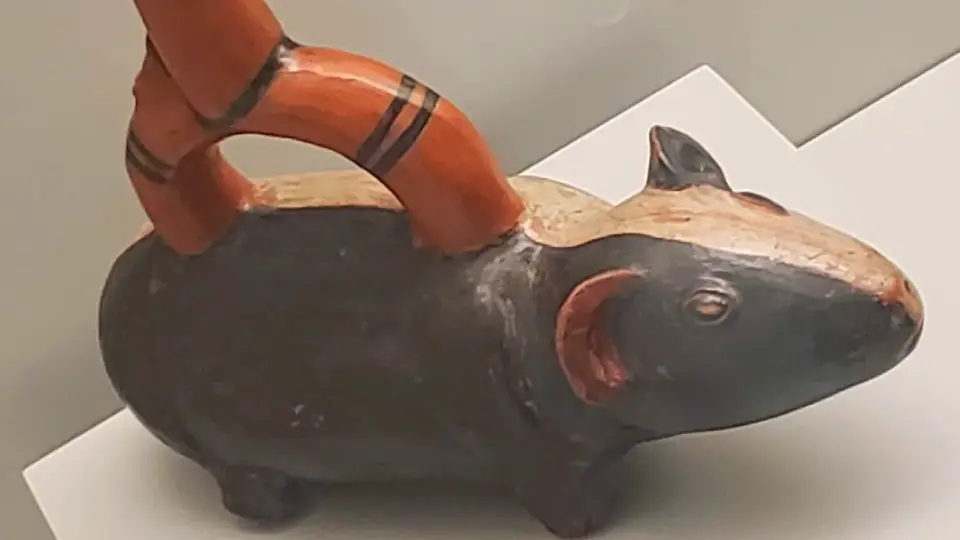 cerámica de cuy de la cultura Chimú