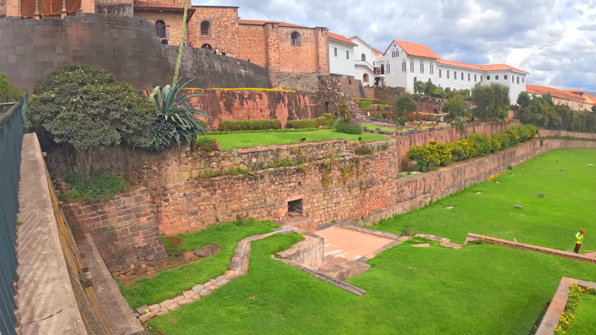 Fuentes de agua sagrada en Qoricancha