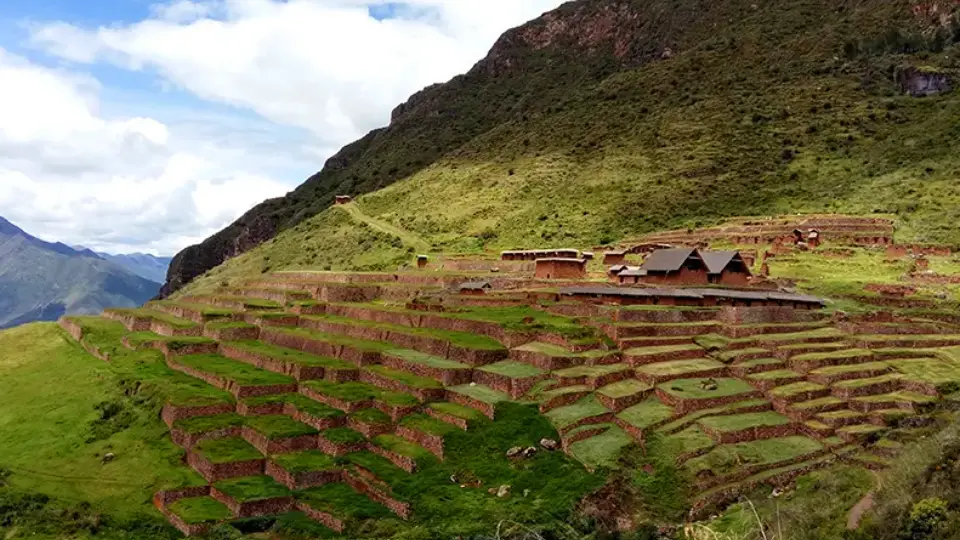 Huchuy Qosqo - Valle Sagrado de los Incas