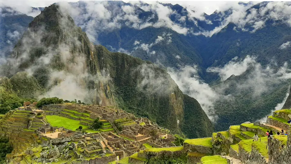 Machu Picchu en noviembre por la mañana