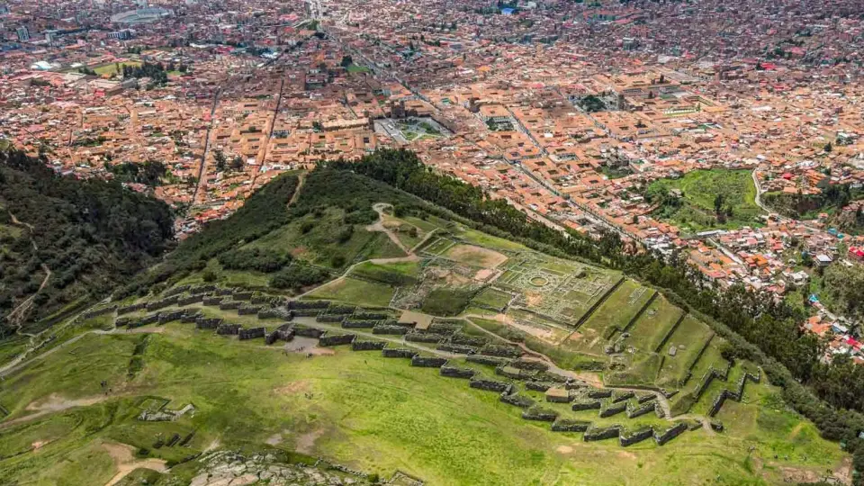 Sacsaywaman Cusco