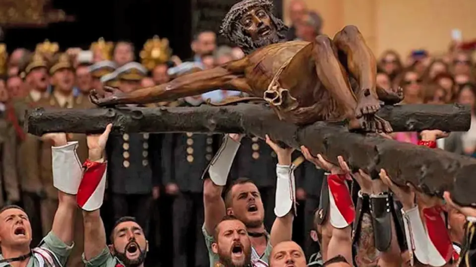 procession of jesus in holy week