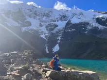 Tourist near Humantay Lagoon | Qoricancha Expeditions