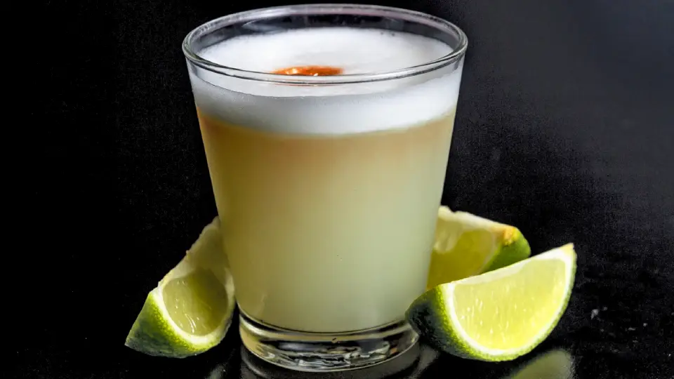 Pisco Sour peruano