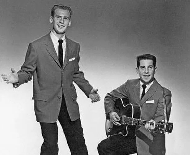 Simon and Garfunkel condor pasa