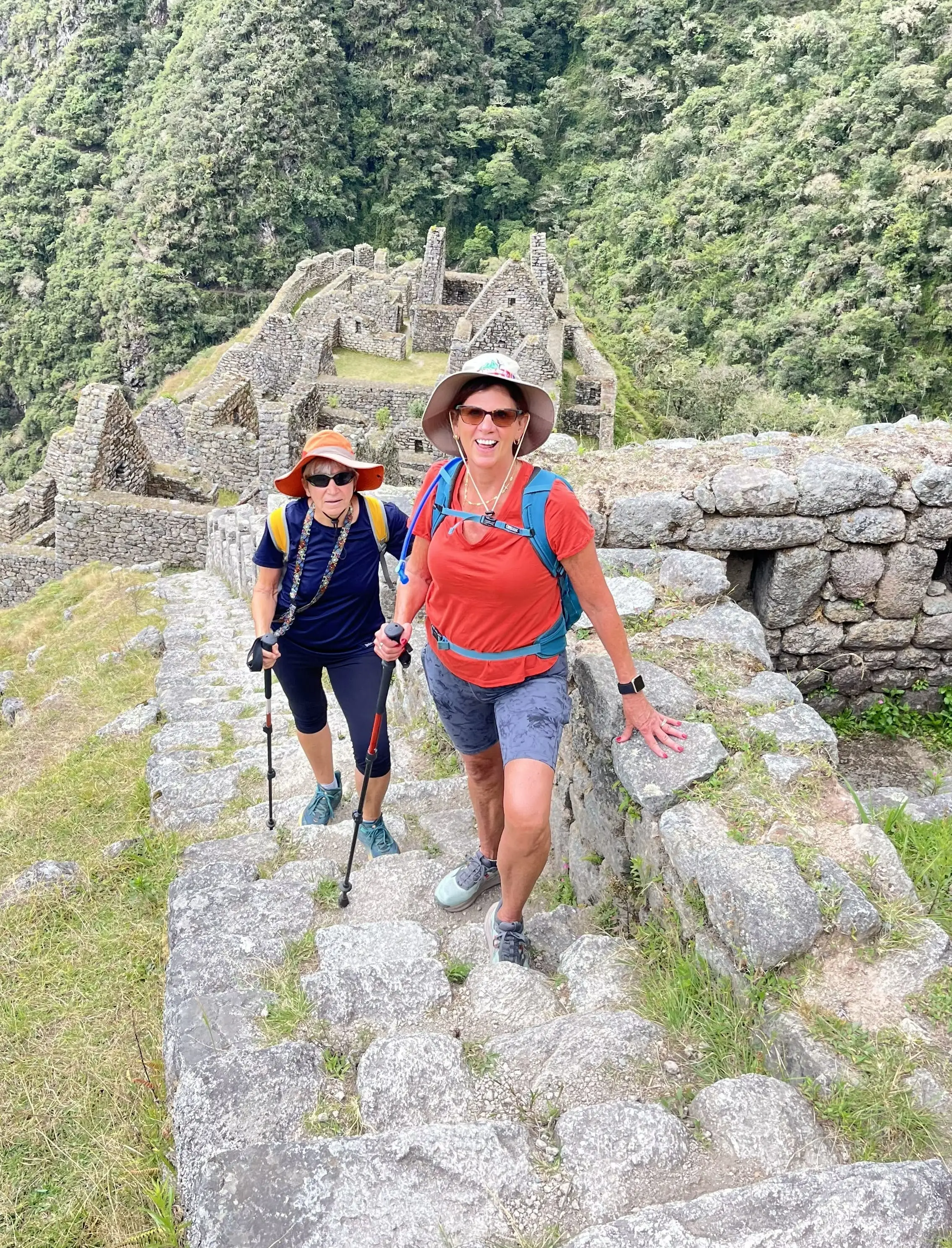 8-Day Inca Trail Package | Machu Picchu & Rainbow Mountain